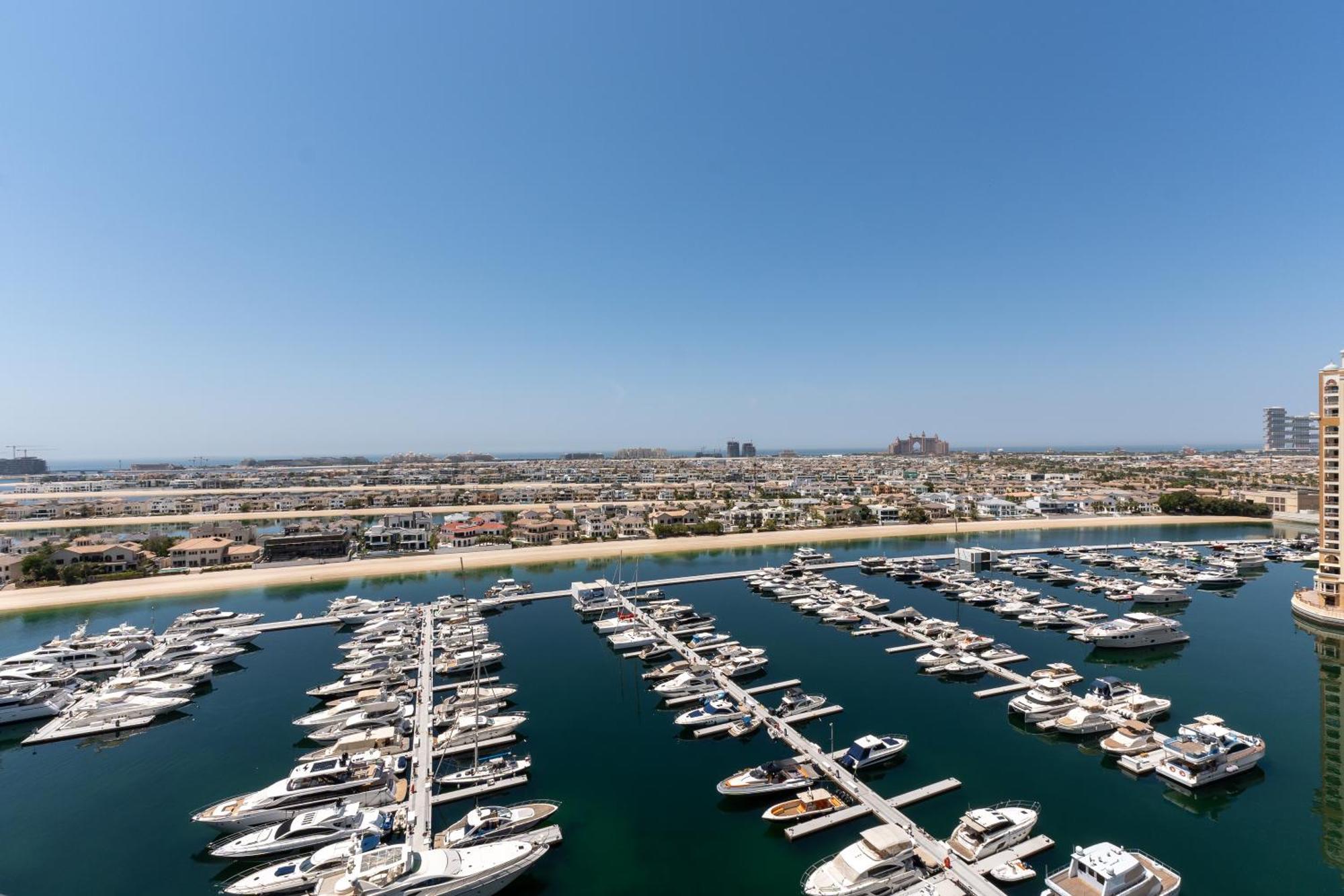 Oceana Residences, The Palm Jumeirah - Mint Stay Dubai Exterior photo